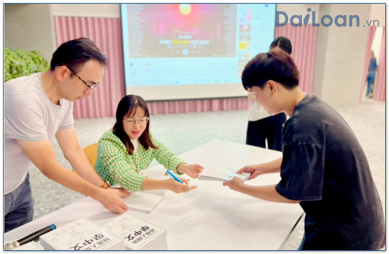 tieng dai loan 20